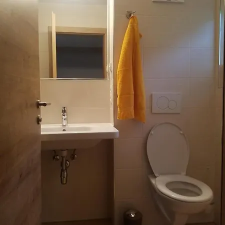 Couette-café Haus Maria 3*