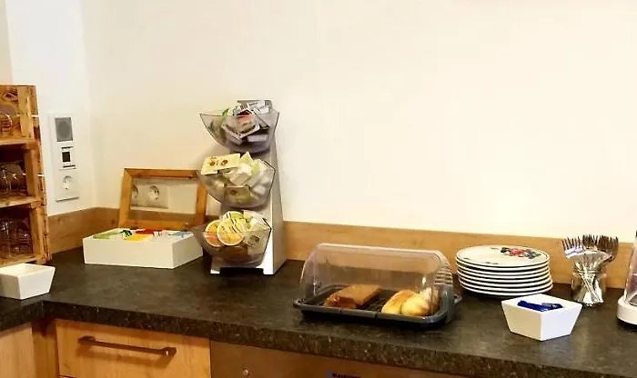 Bed & Breakfast Haus Maria 3*